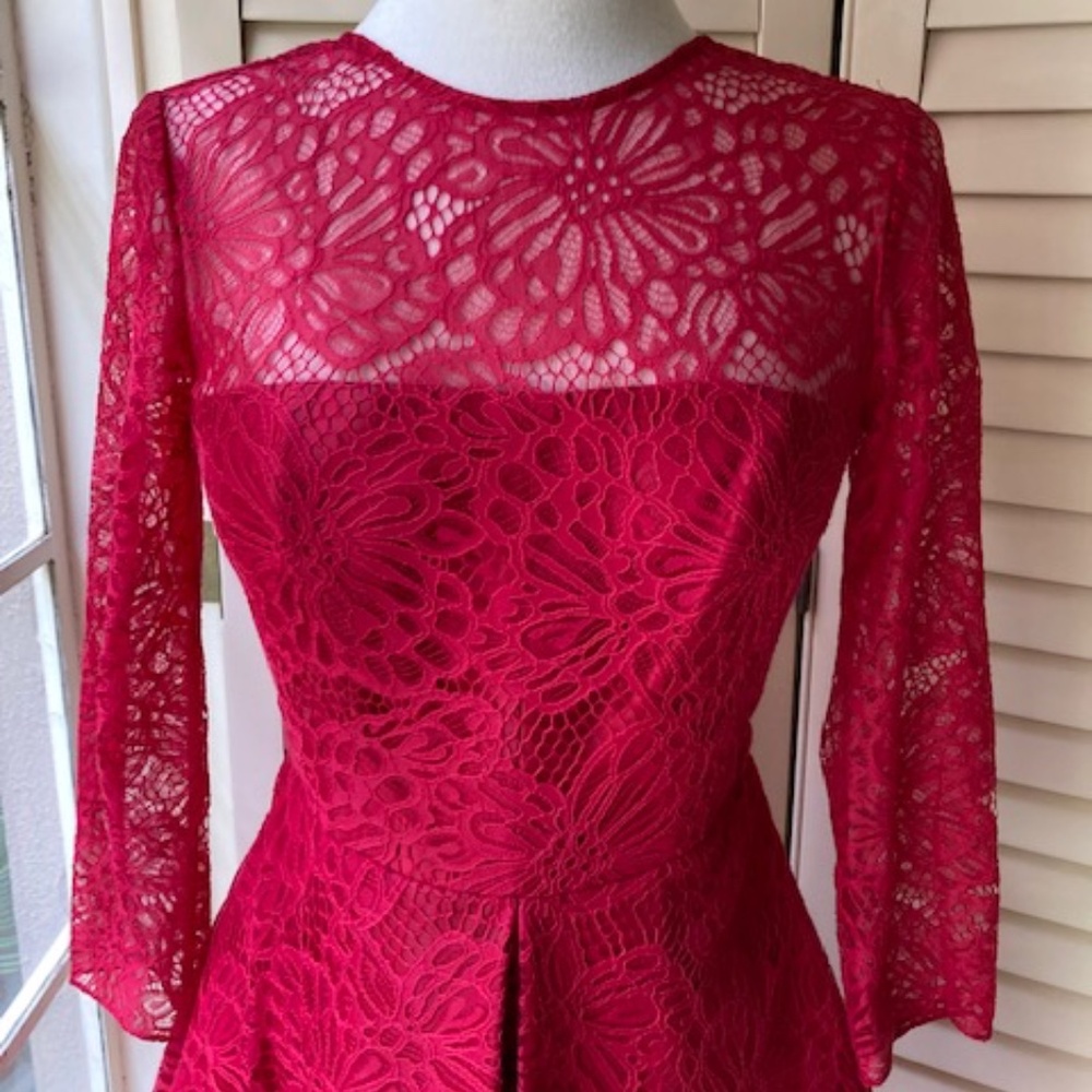 Monique Lhuillier Special Occasion Dress - Picture 2 of 14